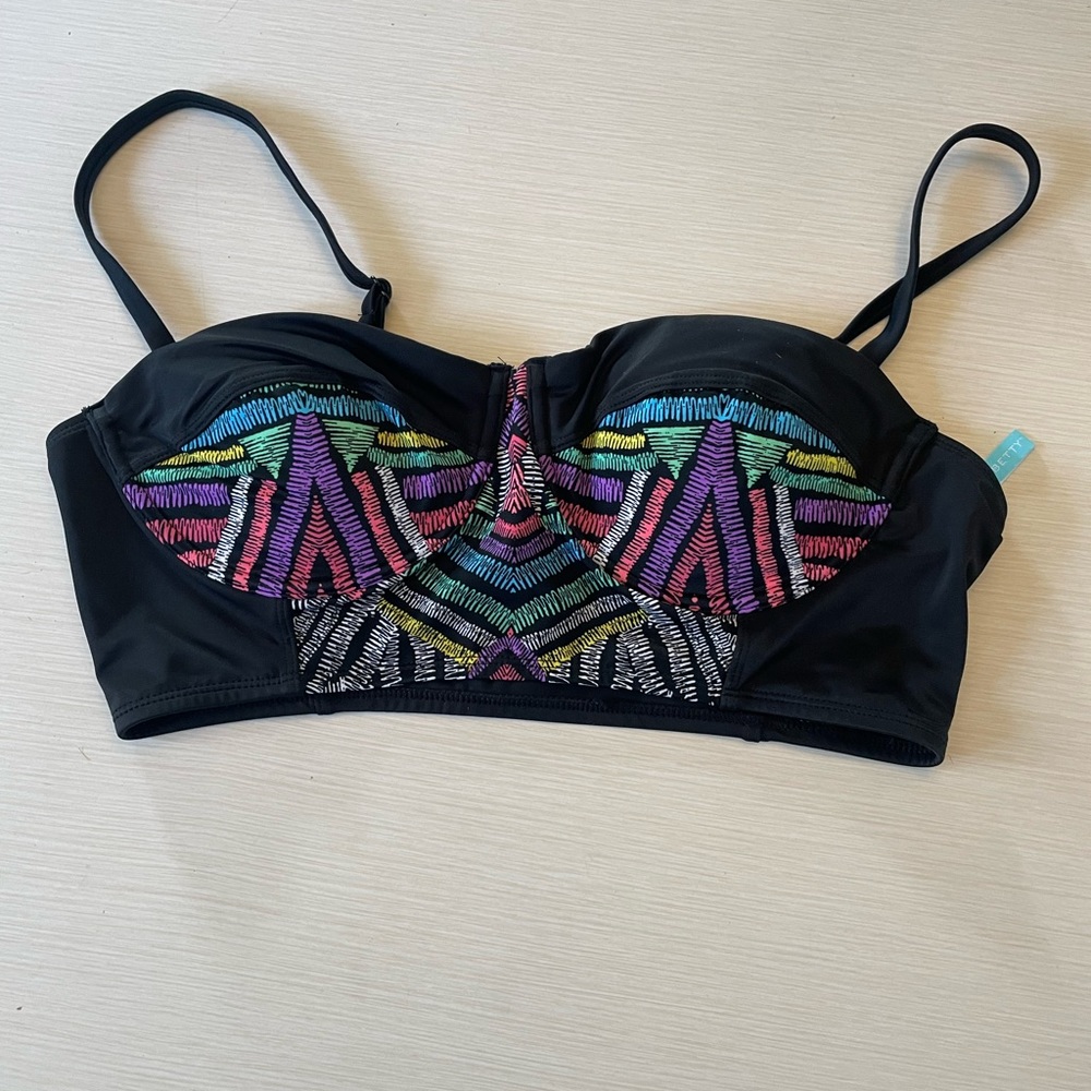 Swimsuit top